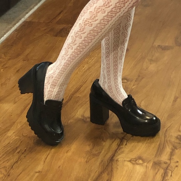 Madden Girl Kassidy Platform Penny Loafers - Picture 8 of 9